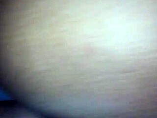 paola shows off her big ass in homemade fun 😍