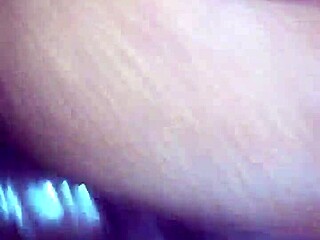 paola shows off her big ass in homemade fun 😍