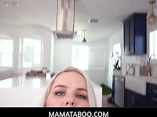 I can't believe my hot stepmom Slimthick Vic sucked me off!