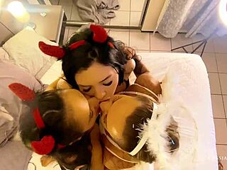 Minhas Amigas Drii Cordeiro e Lady Black Brincando Comigo Gostoso