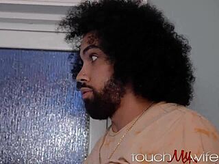 Wife films party encounter with jc wilds