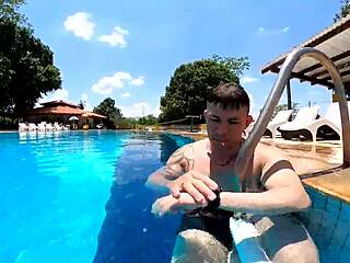 Pulling brunette Natzinha Morena's legs for intense fuck fails with Mr. Matusalem's challenge