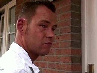 Sweet Bella's Intense Homecasting with Teen Deepthroat and Squirting