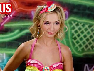 Sheena Ryder Jerks Off With Air Thugger In Jerkaoke