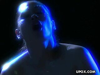 Asian milf Jessica fingering her cunt with glass dildo 😈