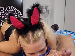 Hot Girl Sucks Boyfriend's Dick Hardcore