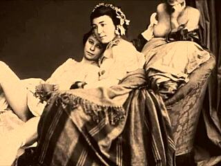 Ebony Mocha And Ella Reese In Interracial Lesbian Menage Sex