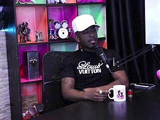 Jefao Oficial Strips And Shows Ripped Body After Losing Jerk-Off Game