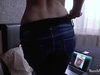 rough ffm threesome with hot brunette babes