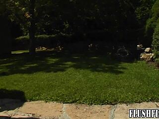 Horny Girls Fist Each Other in Outdoor Sex