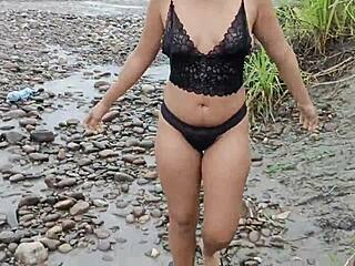 Linda Morena Gets Fucked on Public Street. Deepthroating and Anal in Outdoor Amateur Scene