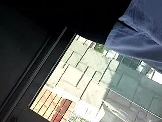 Peruvian mature mom shows off her ass in Arequipa 😏