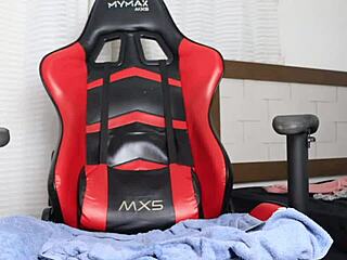 Sexy Whore Plays With Three Dildos In Pussy