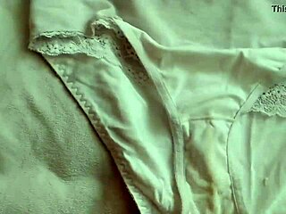 he shares a story of pleasuring himself with his girlfriend's panties