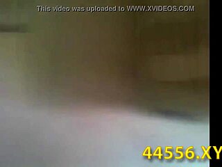 cutie teen 18+ gives homemade blowjob