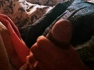 Redhead Chilean jerks me off watching reality TV 😏