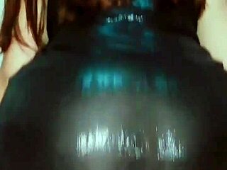 In the neighborhood, the Latina Mexican secretary with big ass seduces her neighbor by bouncing on his cock passionately