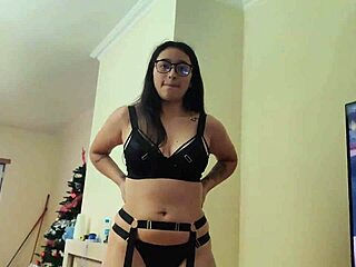 lucky dude bangs friend's mom in hot lingerie