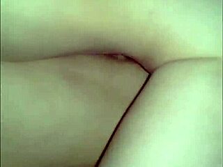 Eighteen-Year-Old Moves Like a Pro in Solo Fun