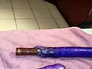 Velvet Rain squirts with huge toy while watching porn 😍