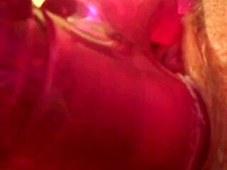 milf playing with her dildo 😏