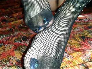 can i stroke your cock with my sexy feet?