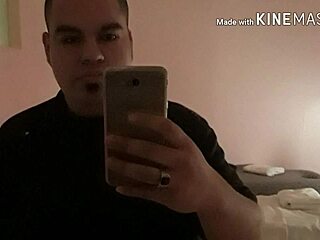 i enjoy getting a relaxing massage from a skilled lady therapist