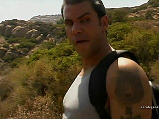 Keri Sable And Steven Fuck On Car Hood!