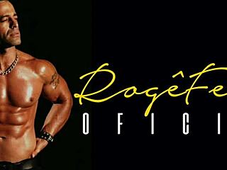 voyeur session with facial 😏