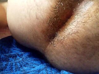 Na Falta De Uma Rola Me Divirto Com A Cenoura