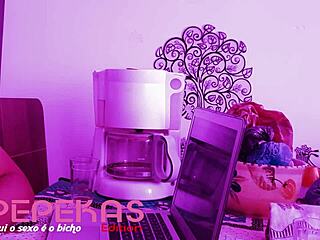 Vivi calls tech for pc, ends in hot group fun 😈