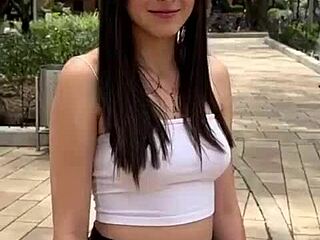 hey, can anyone tell me who this Colombian chick is, like fr?