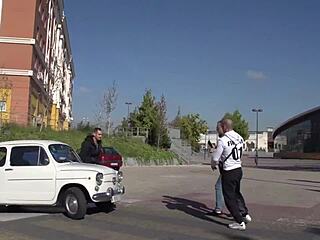 Antonio Aguilera and Isaac Roffe in a wild trio with Carolina Abril!