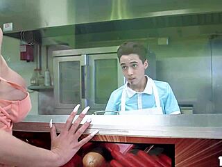 Sexy Cougar Elle Wants A Young 18+ Cock And Slobbers All Over It