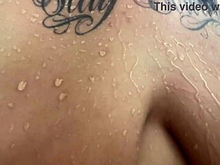 did mary jhuana just test the showerhead on her ass?