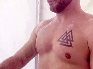 Enjoy A Refreshing Shower Time!