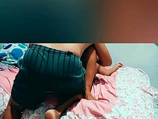 Mayemarc1 - morena deliciosa on the bed amateur without cuts