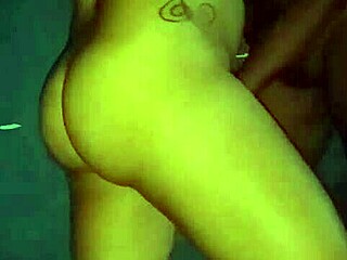 dejo que el amigo de mi esposo me coja bien rico, milf with big tits and ass