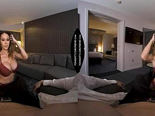 Tonight's girlfriend, McKenzie Lee, helps her fan relax in the hotel.