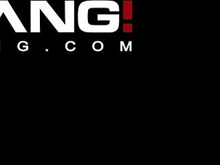 Wow! Willow Ryder Fucked Hard at Home Party