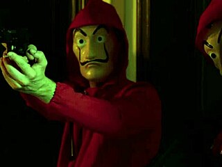 Menoboy receives casual oral blowjob in la casa de sexo.