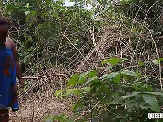 outdoor fun leads to a creampie in the pussy