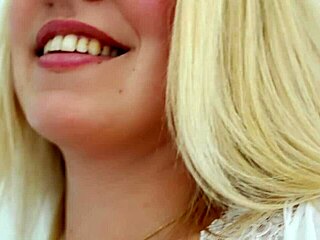 Wow, kelsey kane's smooth pussy gets stuffed by a fat cock in this riding and doggystyle scene!