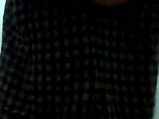 homemade latina amateurs bouncing on camera