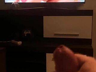 Handjob session with Victoria June feels amazing