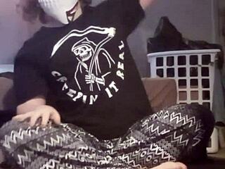 Man, I messed up sayin’ free workout, didn’t I?