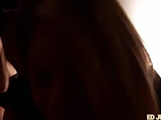 Ed Junior fazendo swinger na gringa completo no Red