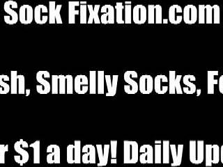 i can’t help it, i see ya peekin at my sexy stockings