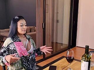 Gay Couple Fucks Bareback With Big Cock On Valentines Day