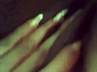 Yowah, hot Brazilian wife, showing off while cuckold's away?